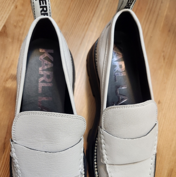 Karl Lagerfeld Paris Women's Shoes Flat,Black/Smoke,5